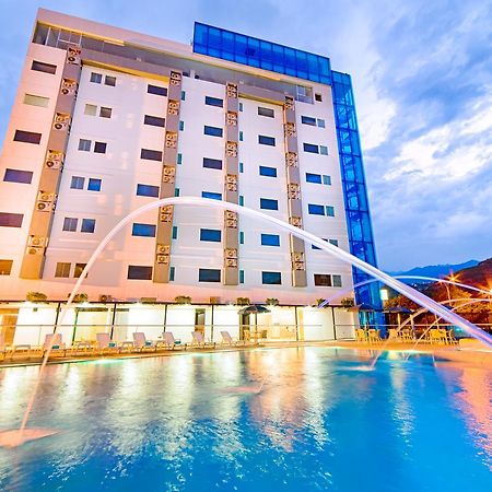 Hotel Blue 66 كالي المظهر الخارجي الصورة