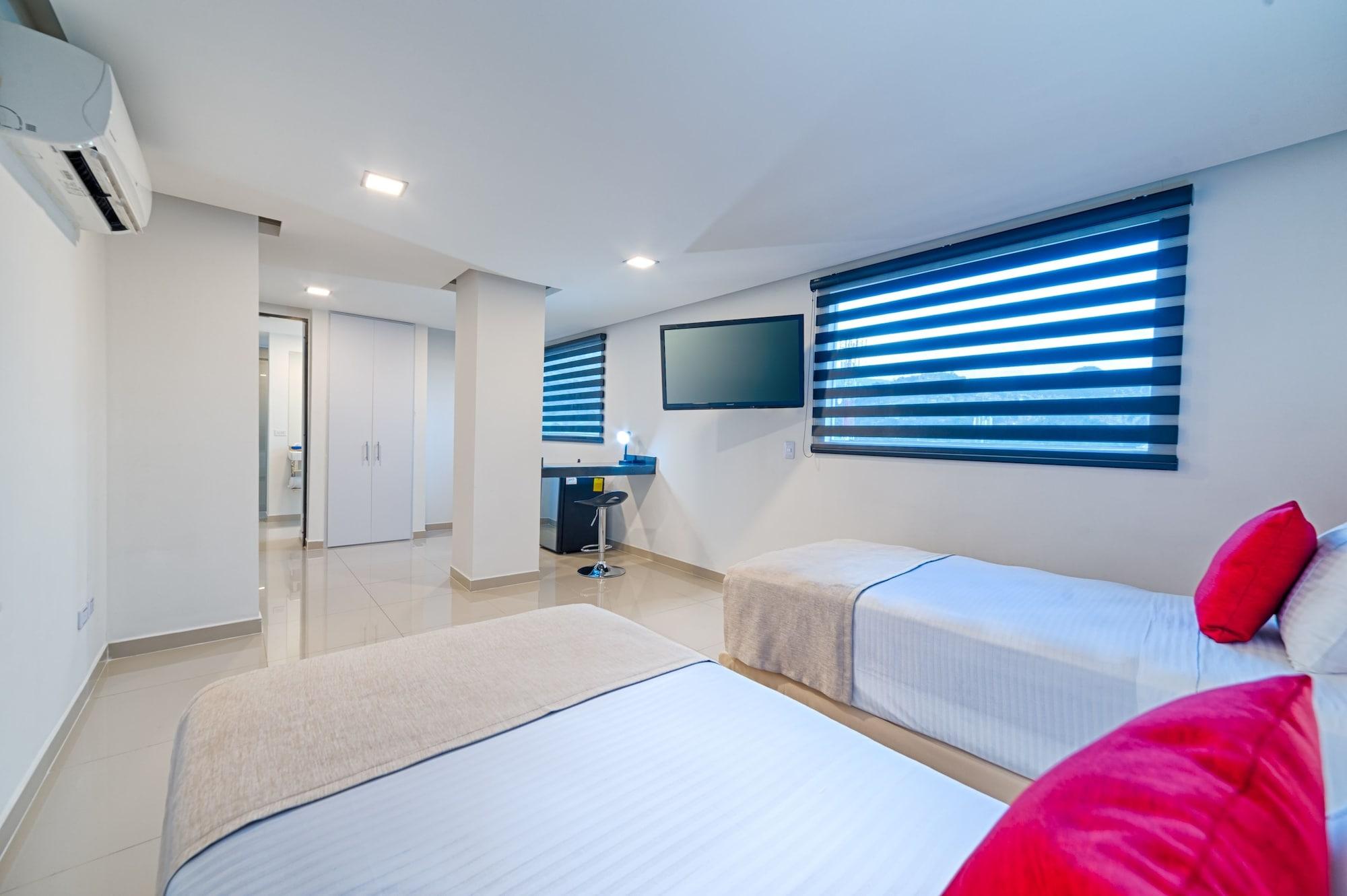 Hotel Blue 66 كالي المظهر الخارجي الصورة