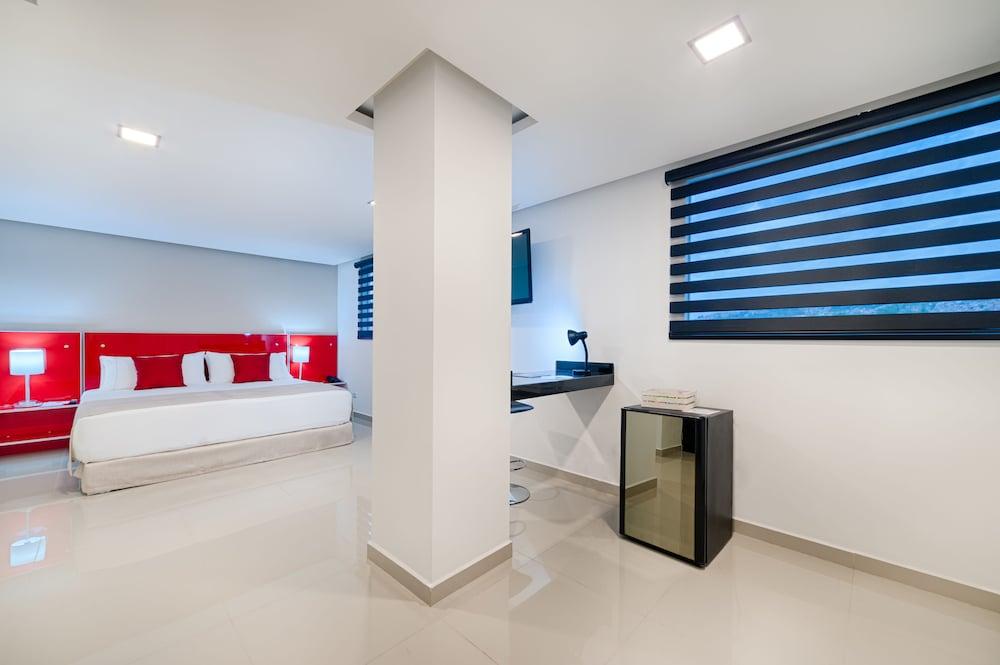 Hotel Blue 66 كالي المظهر الخارجي الصورة